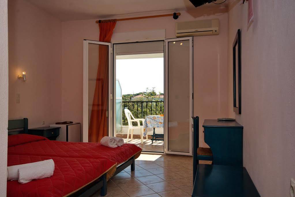 Elena Studios Patitírion Exteriör bild