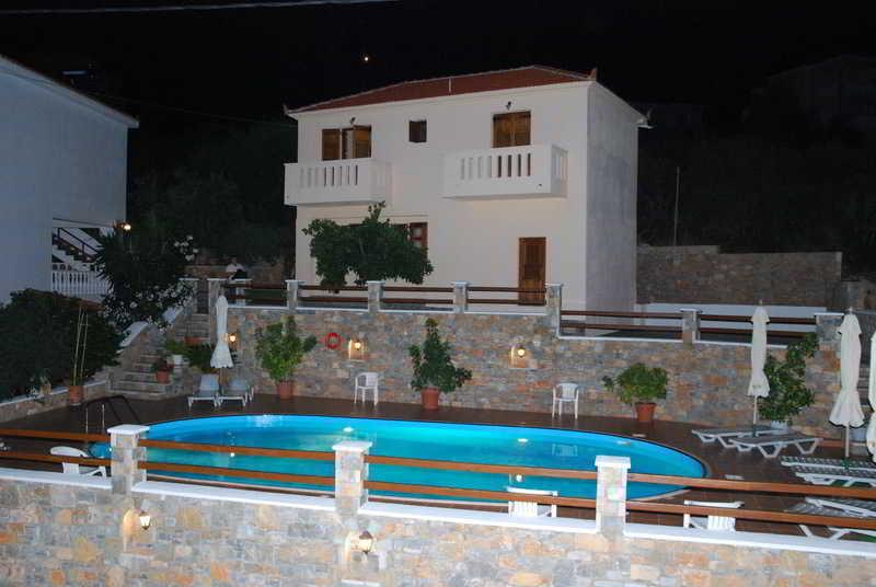 Elena Studios Patitírion Exteriör bild